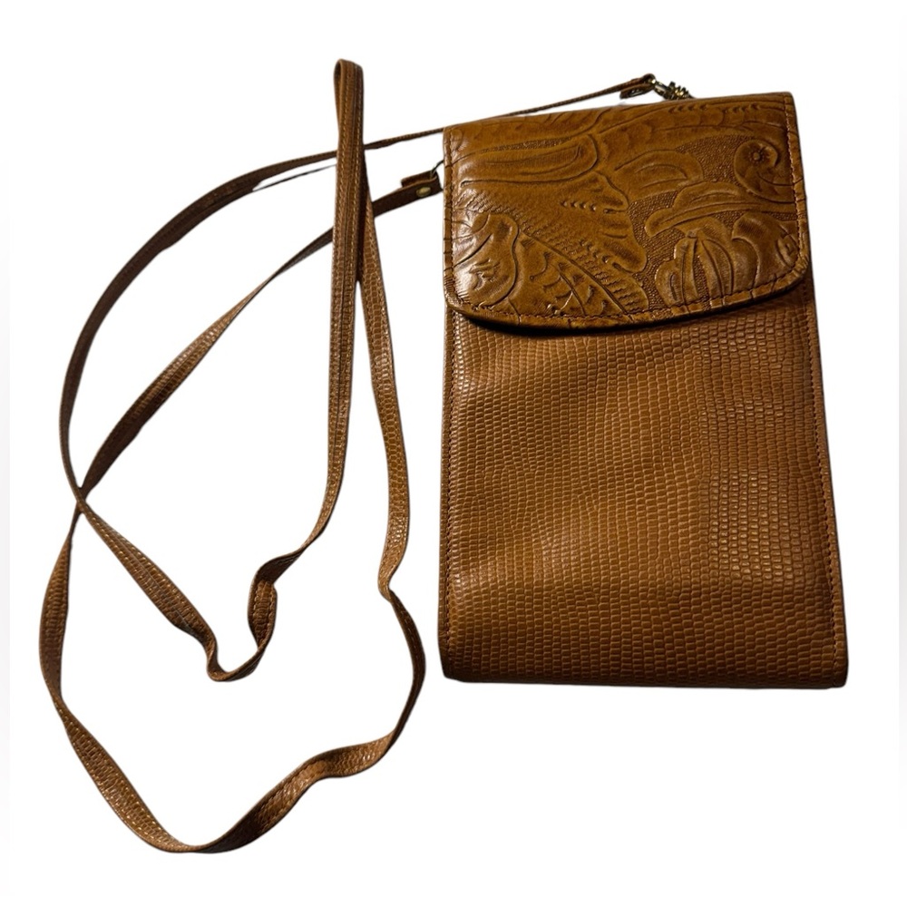 Vintage Aged Worn Amity Cowhide Brown Western Crossbody Bag Wallet